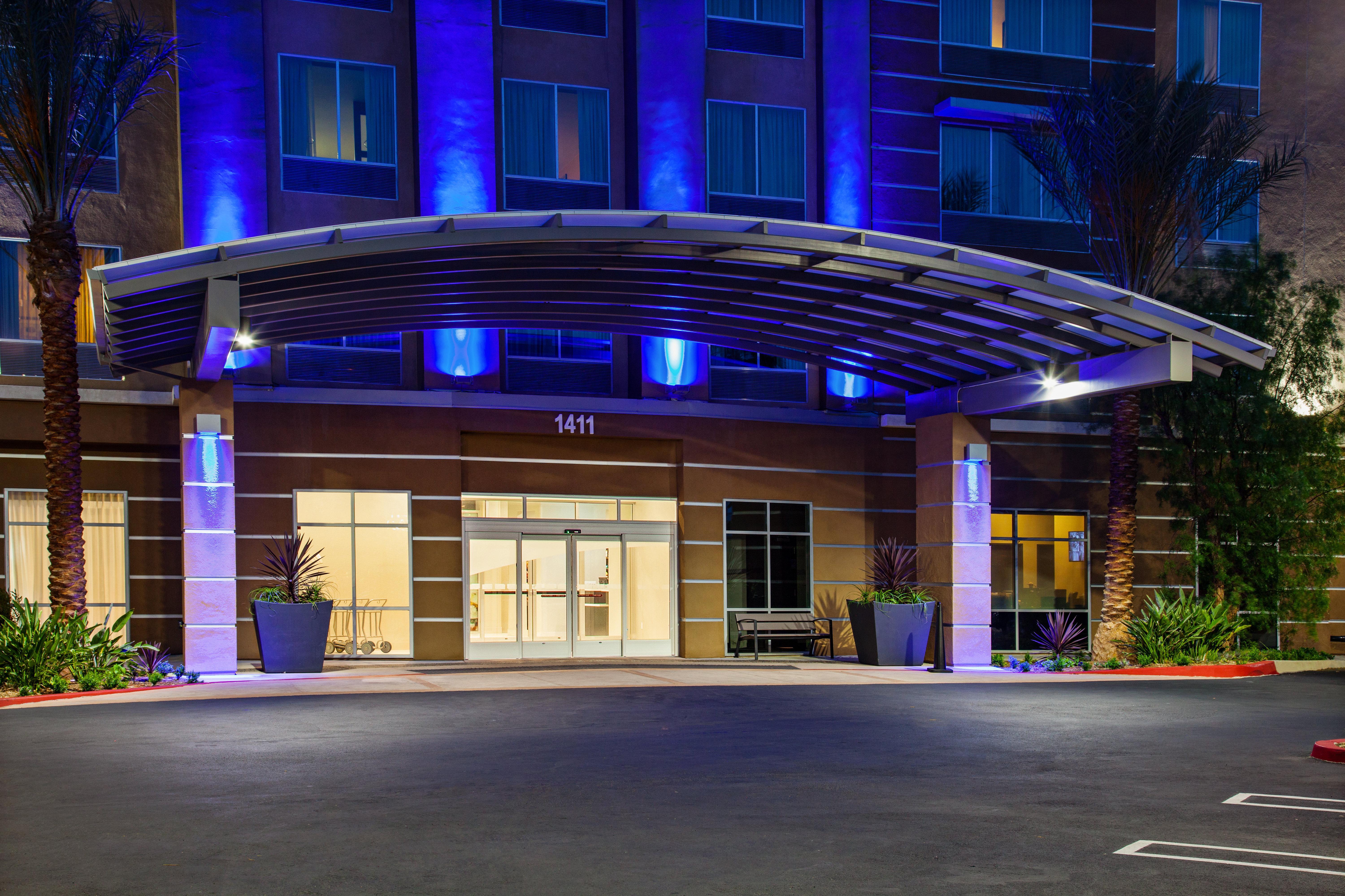 Holiday Inn Express & Suites Anaheim Resort Area By Ihg Kültér fotó